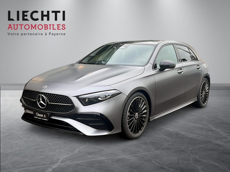 MERCEDES-BENZ A 200 Night Star 7G-DCT